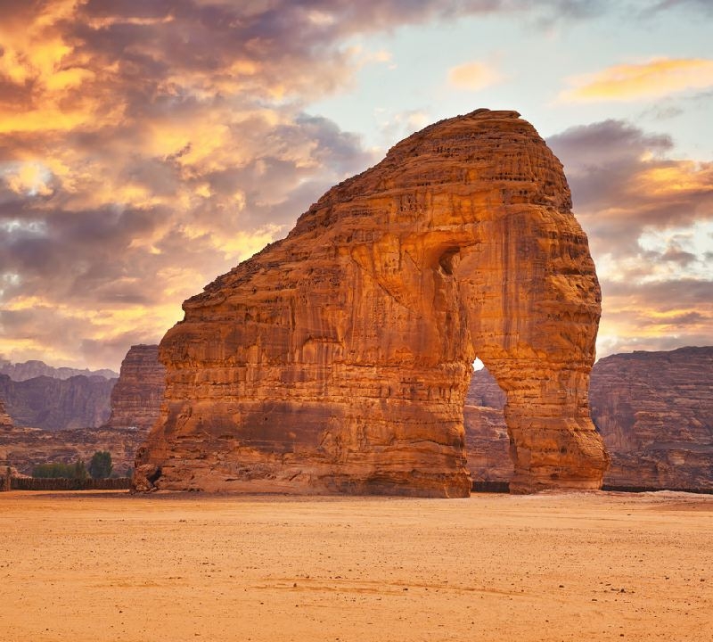Descubra AlUla: O Tesouro Escondido da Arábia Saudita que Poucos Conhecem